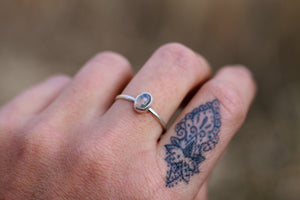 Dainty Labradorite Ring