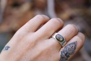 Thick Labradorite Ring - Size 7.75